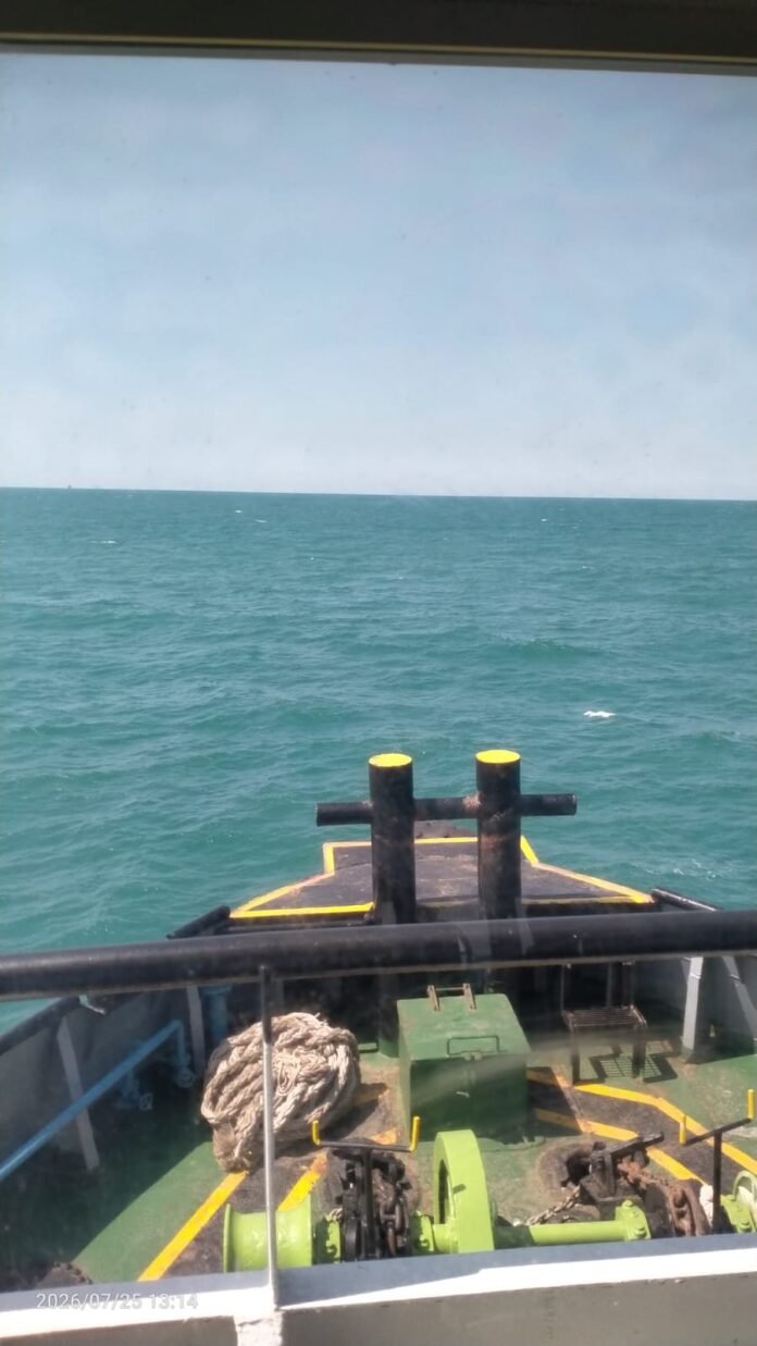 Usai Terima Laporan Nelayan, PHE ONWJ Lakukan Penyisiran Laut dan Udara di Perairan Karawang
