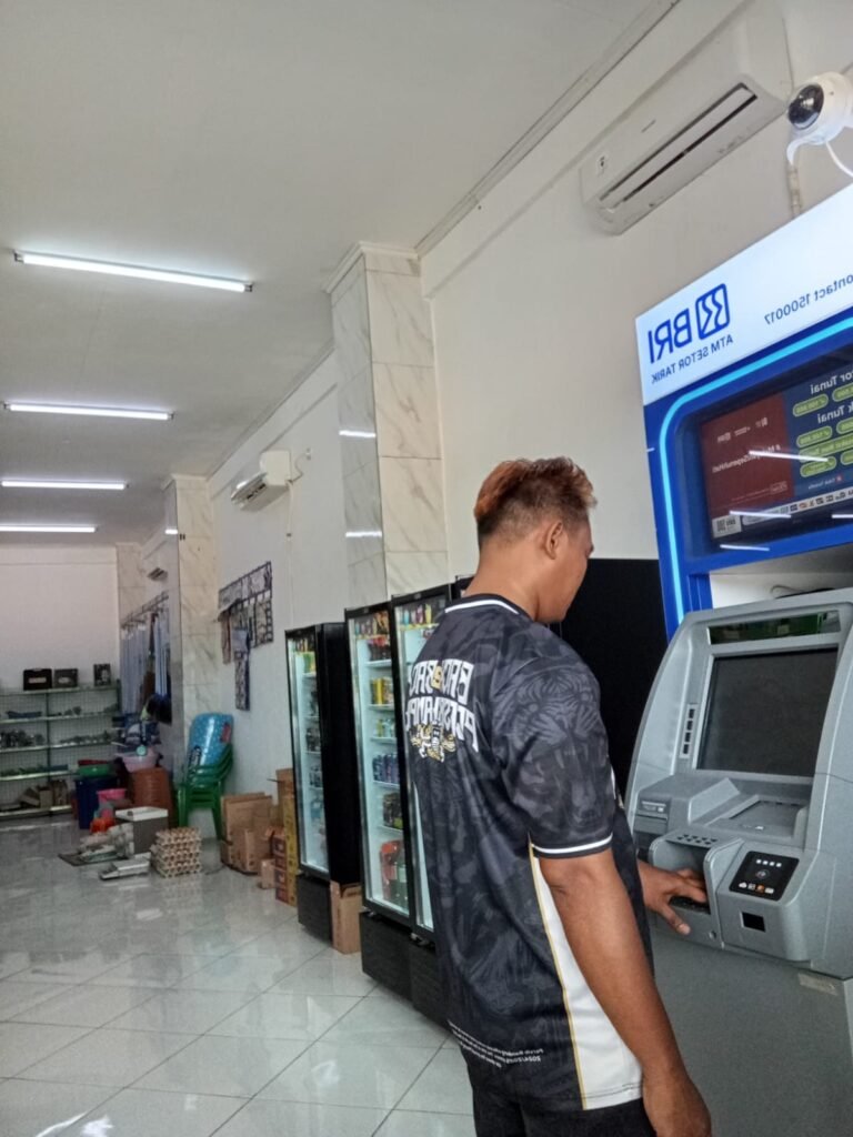 BRI Tambah 47 Mesin CRM Transaksi Makin Cepat Tanpa Antri